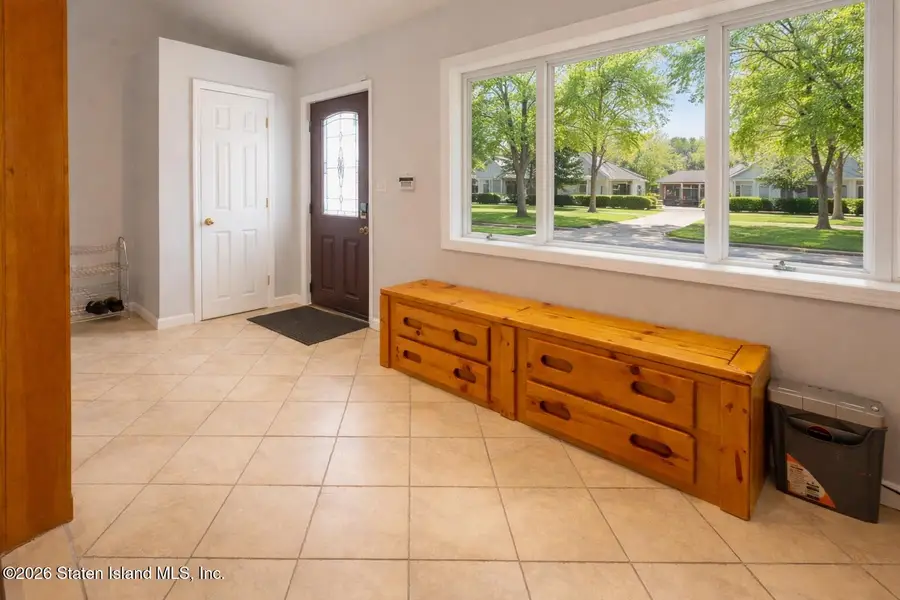 664 Annadale Road, Staten Island, NY 10312 - #3