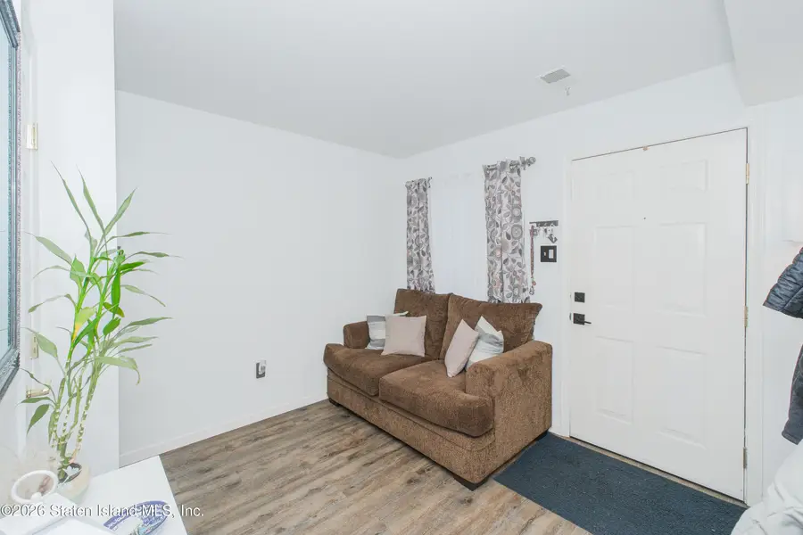 128 Emily Lane, Staten Island, NY 10312 - #3