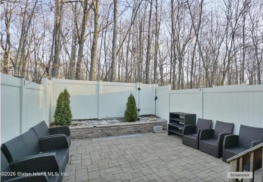 77 Presentation Circle, Staten Island, NY 10312 - #2