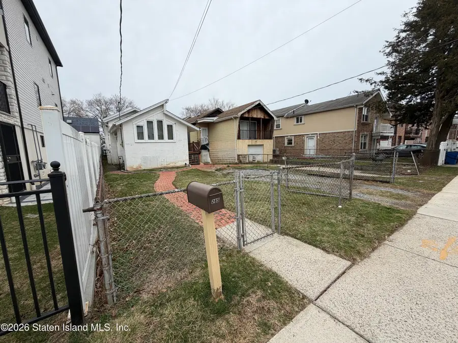 285 Norway Avenue, Staten Island, NY 10305 - #2