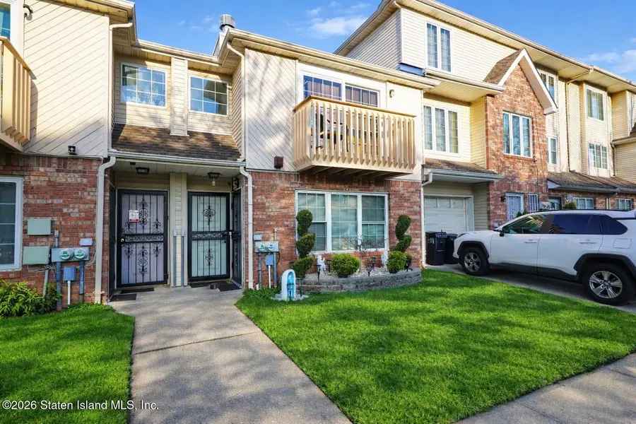 254 Bruckner Avenue #A, Staten Island, NY 10303 - #3