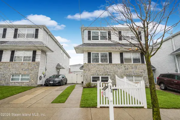 22 Globe Avenue, Staten Island, NY 10314