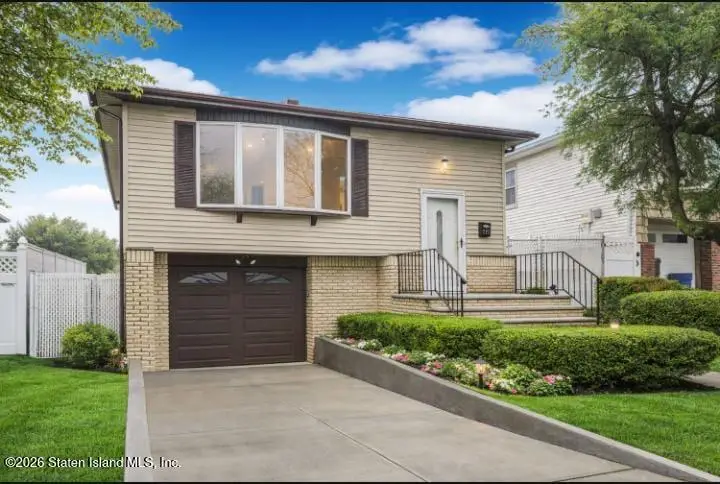 727 Stafford Avenue, Staten Island, NY 10309 - #1