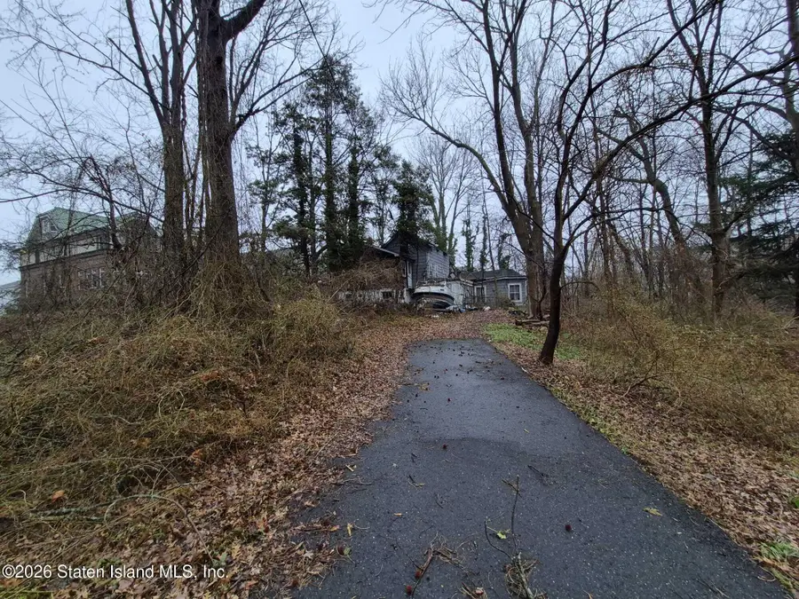 83 Maguire Avenue, Staten Island, NY 10309 - #3