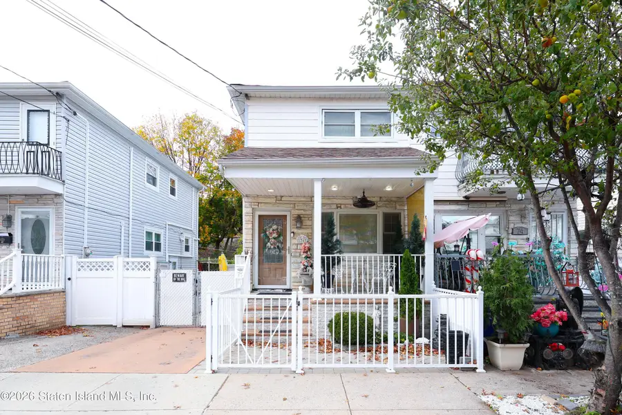 76 S Railroad Avenue, Staten Island, NY 10305 - #2