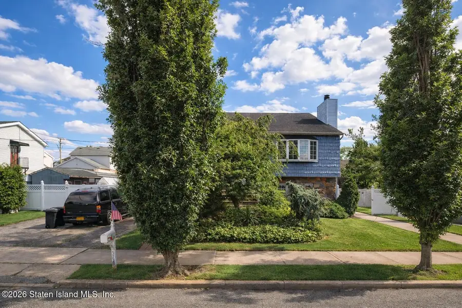 572 Darlington Avenue, Staten Island, NY 10309 - #2
