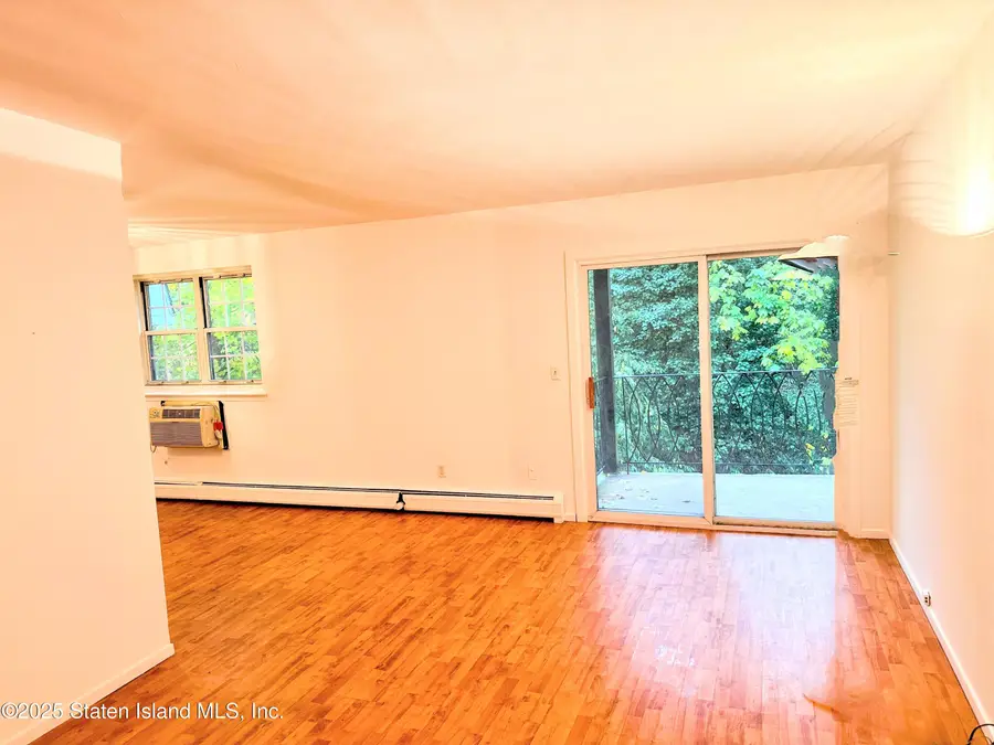 400 Maryland Avenue #3b, Staten Island, NY 10305 - #3