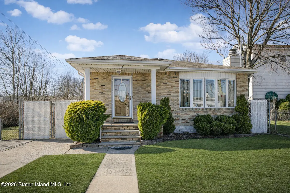 14 Montreal Avenue, Staten Island, NY 10306 - #1
