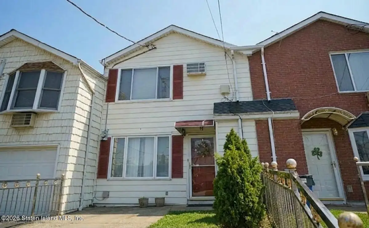 11 Mccormick Place, Staten Island, NY 10305 - #1