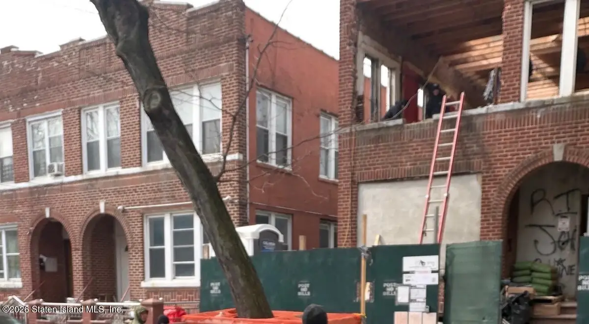 1059 Ward Avenue, Bronx, NY 10472 - #1