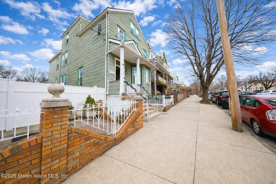 222 Daniel Low Terrace, Staten Island, NY 10301 - #2
