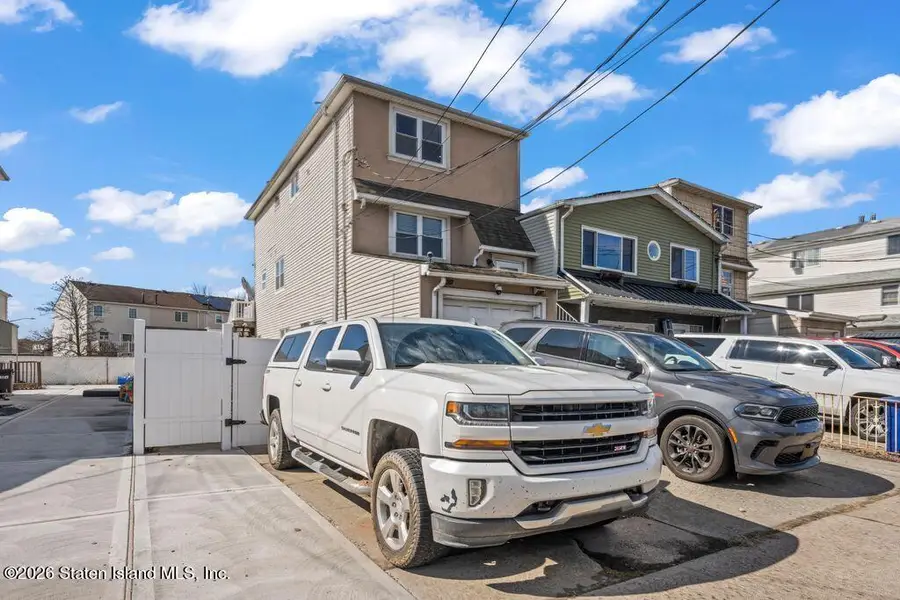108 Fahy Avenue, Staten Island, NY 10314 - #2