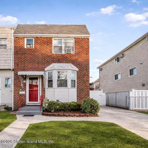 25 Morgan Lane, Staten Island, NY 10314