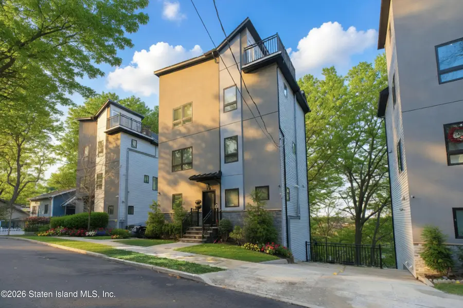 33 Ridgefield Avenue, Staten Island, NY 10304 - #3