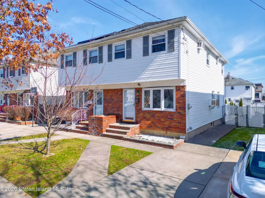 327 Chesterton Avenue, Staten Island, NY 10306 - #2