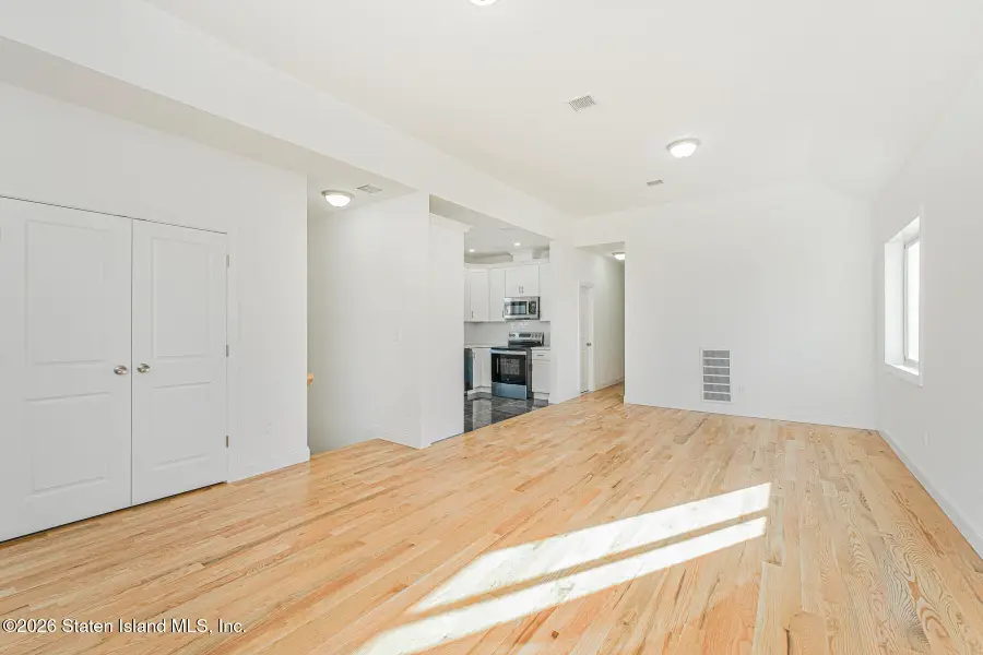 16 Church Avenue, Staten Island, NY 10314 - #3