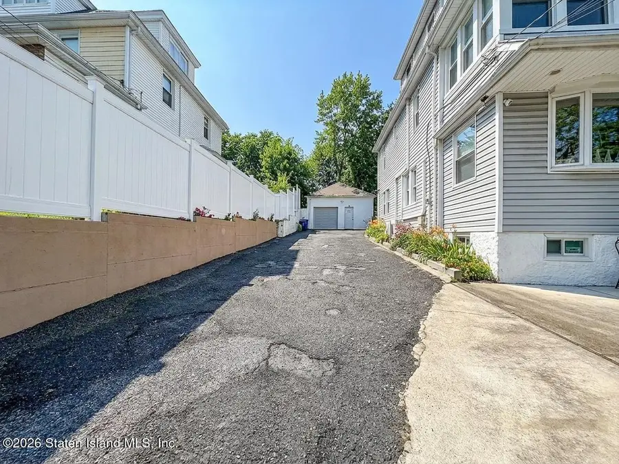 33 Hope Avenue, Staten Island, NY 10305 - #3
