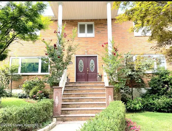 26 Altoona Avenue, Staten Island, NY 10306