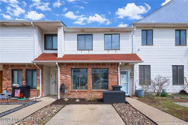 15 Stratford Court, Staten Island, NY 10314