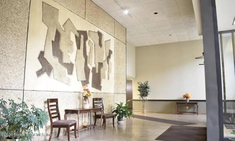 5 Windham Loop #1d, Staten Island, NY 10314 - #2