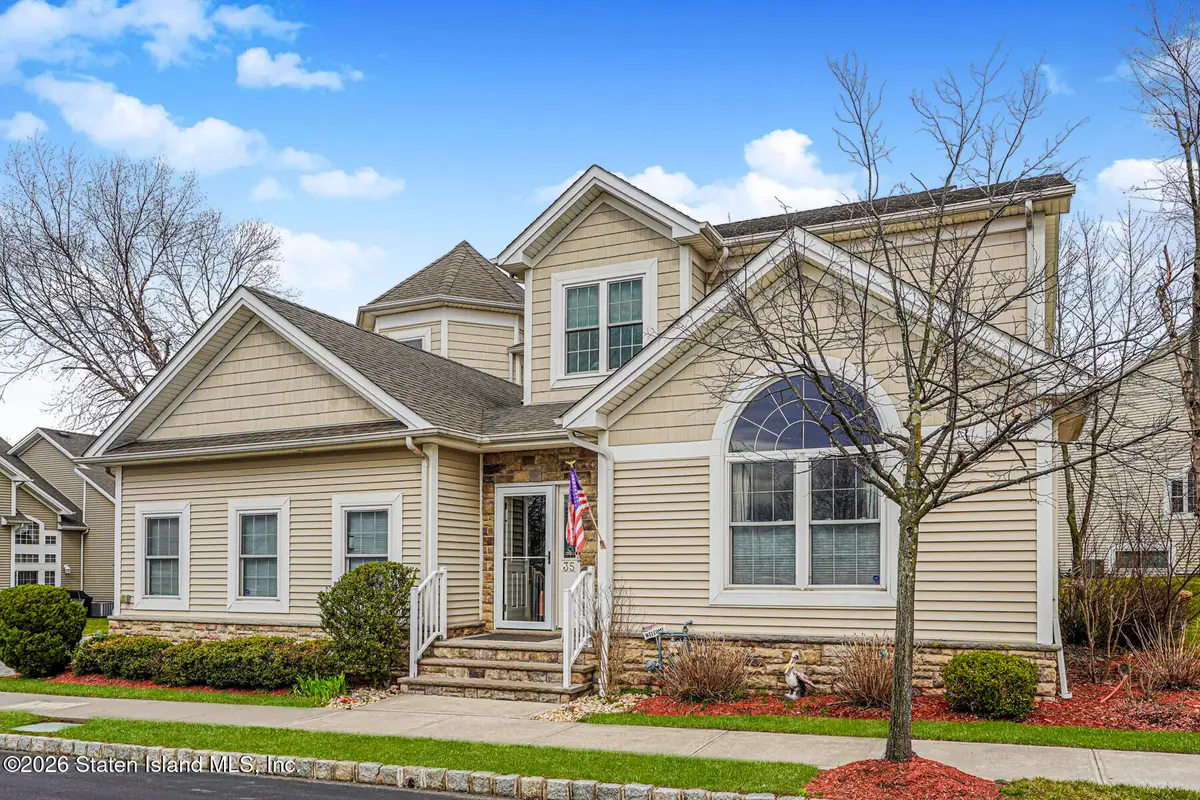 35 Tiller Court, Staten Island, NY 10309 - #1