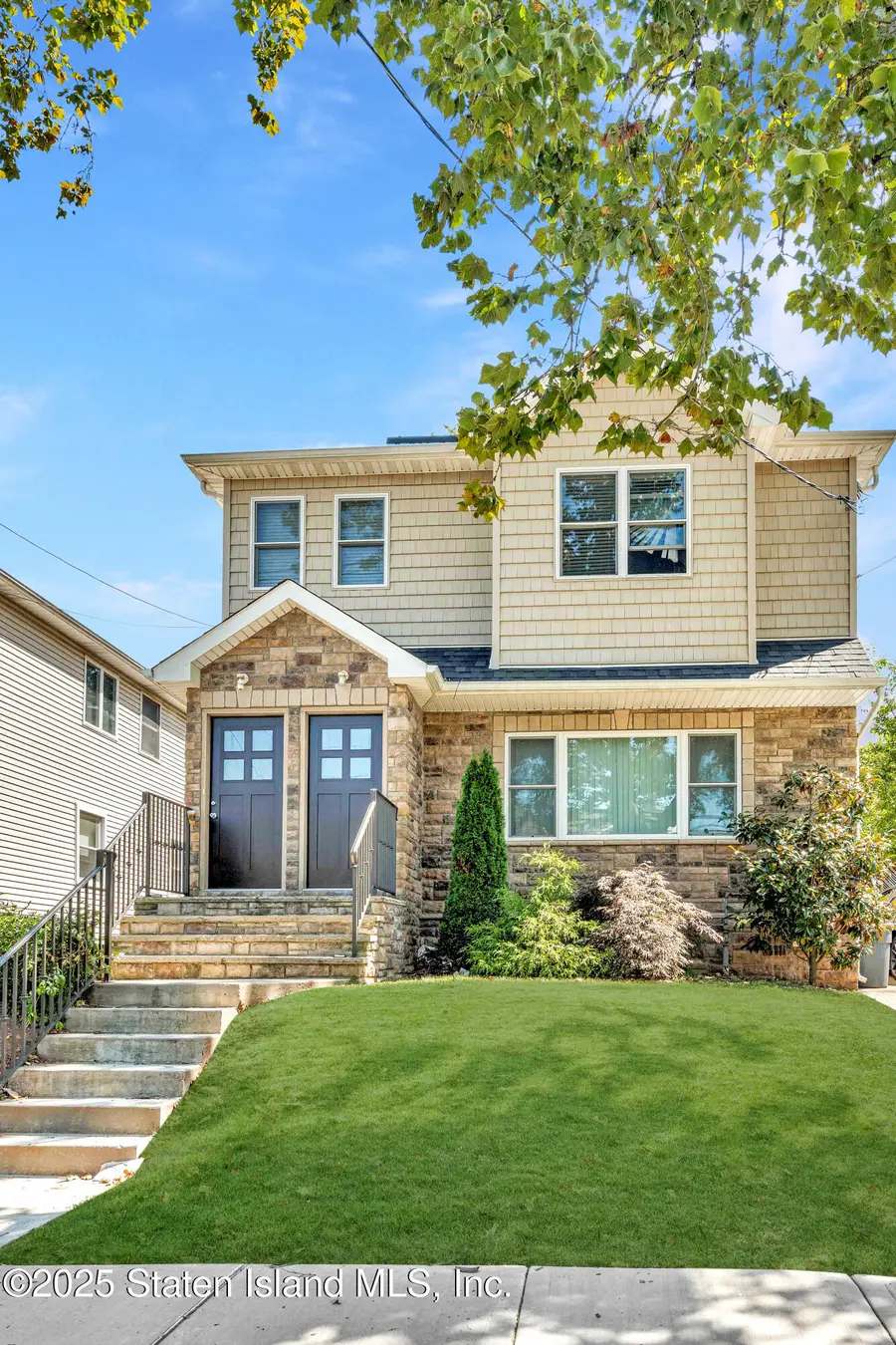 428 Virginia Avenue, Staten Island, NY 10305 - #2