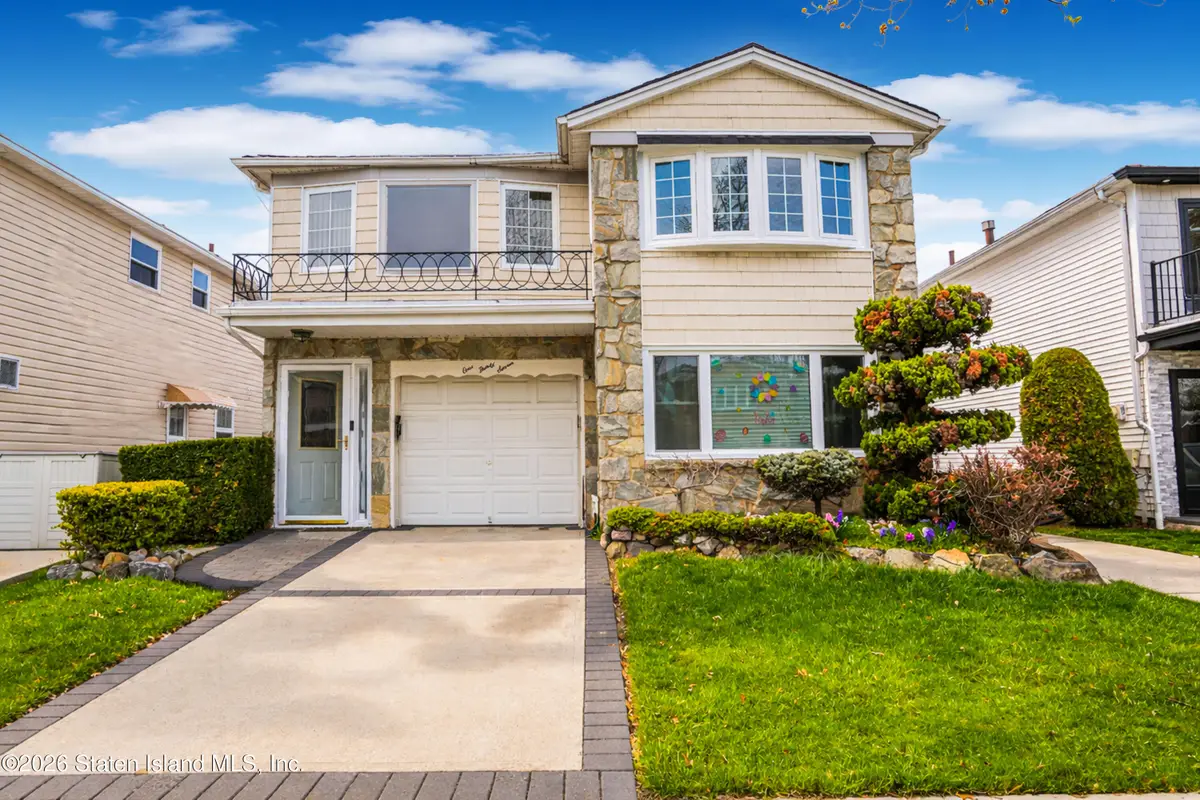 137 Laredo Avenue, Staten Island, NY 10312 - #1
