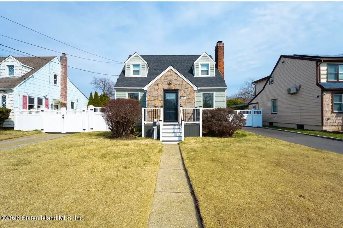 2381 Yorktown Street, Oceanside, NY 11572 - #1