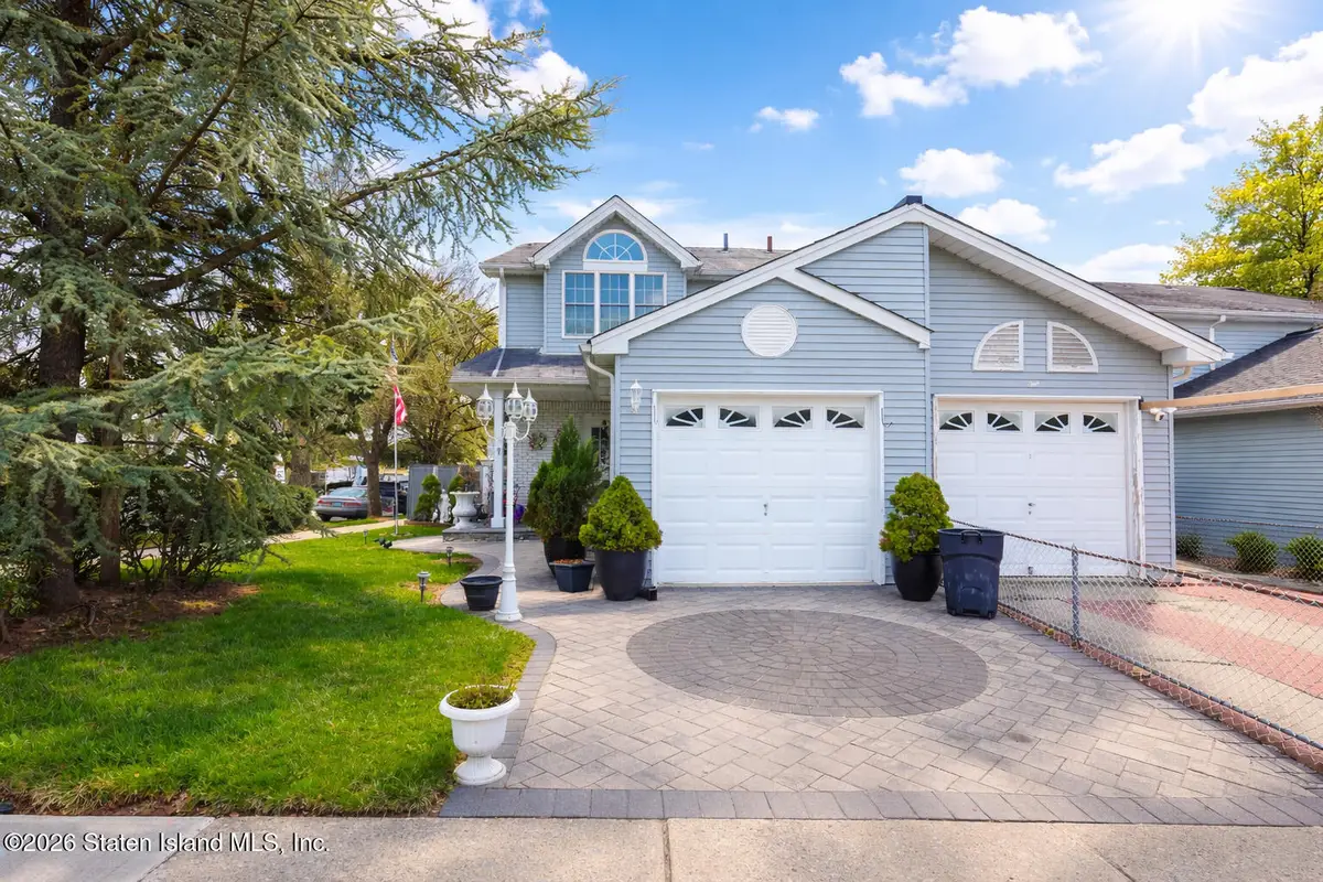 8 Carpenter Avenue, Staten Island, NY 10314 - #1