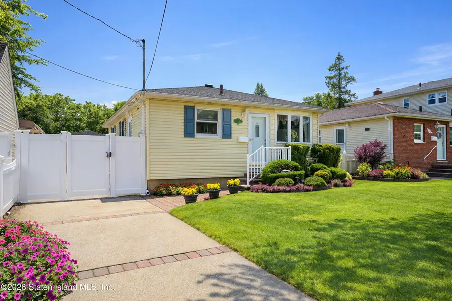 124 Champlain Avenue, Staten Island, NY 10306 - #2