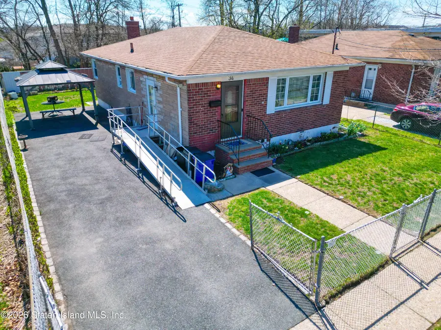 34 Park Hill Circle, Staten Island, NY 10304 - #3