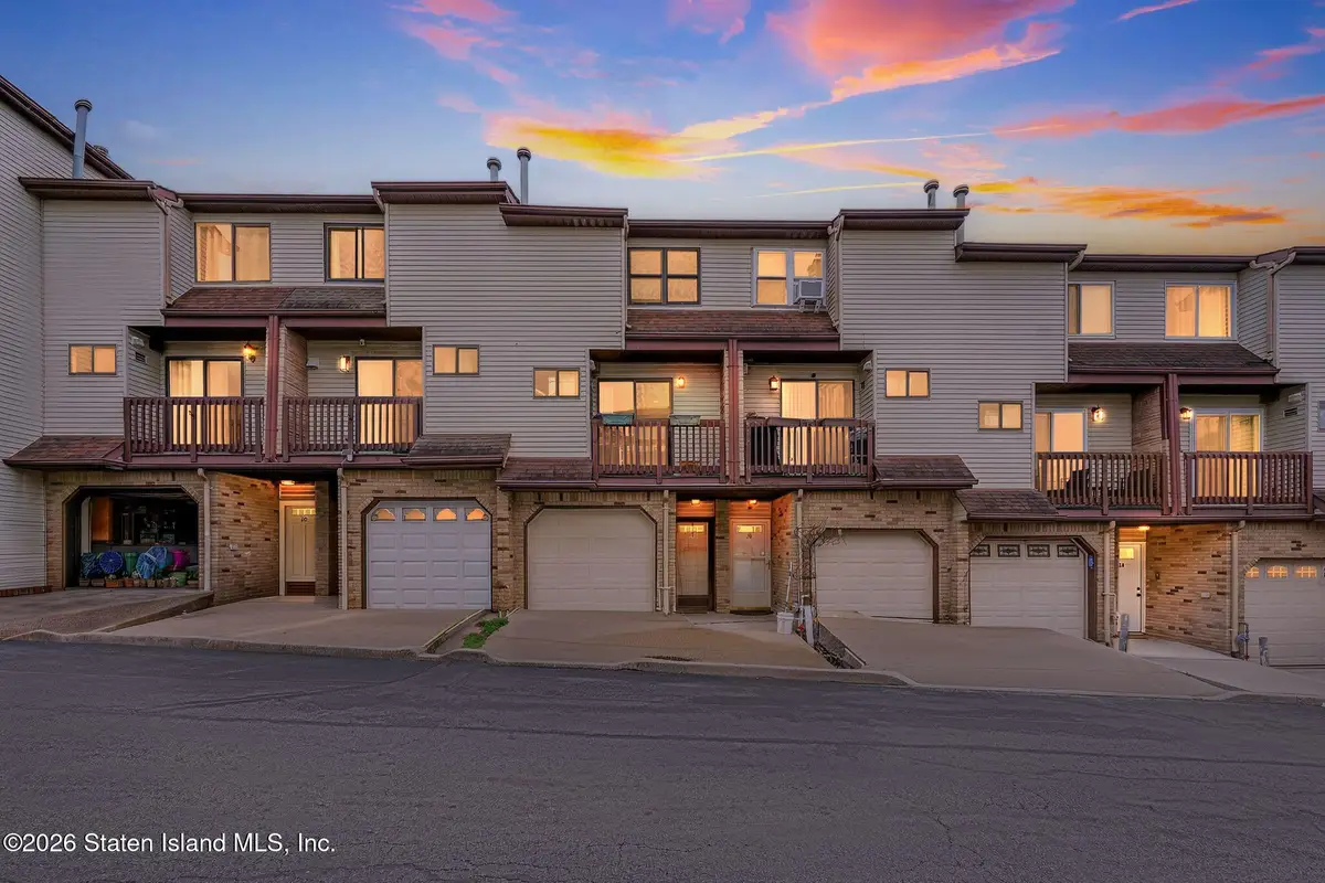 24 Eric Lane, Staten Island, NY 10308 - #1
