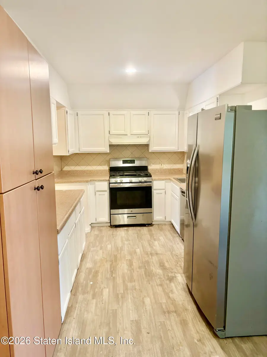 73 Cliff Street, Staten Island, NY 10305 - #3