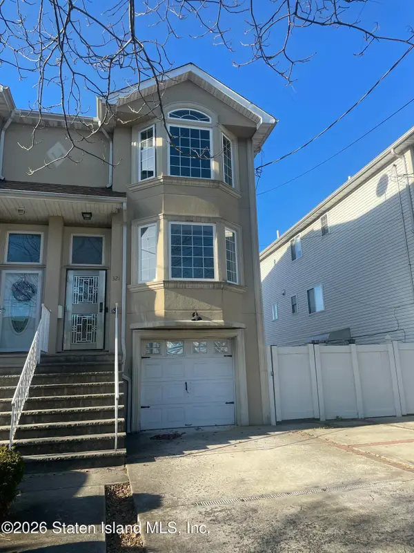 321 Olympia Boulevard, Staten Island, NY 10305