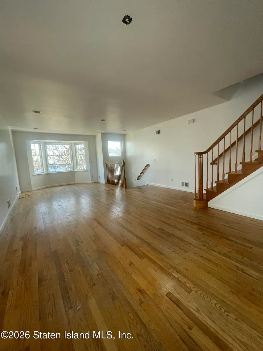 321 Olympia Boulevard, Staten Island, NY 10305 - #2