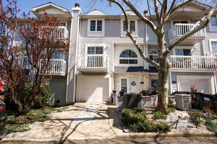 41 Country Drive N #4, Staten Island, NY 10314 - #2