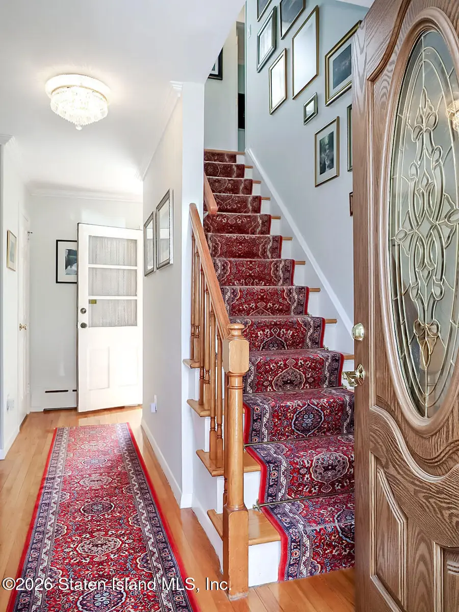 25 Dutchess Avenue, Staten Island, NY 10304 - #2