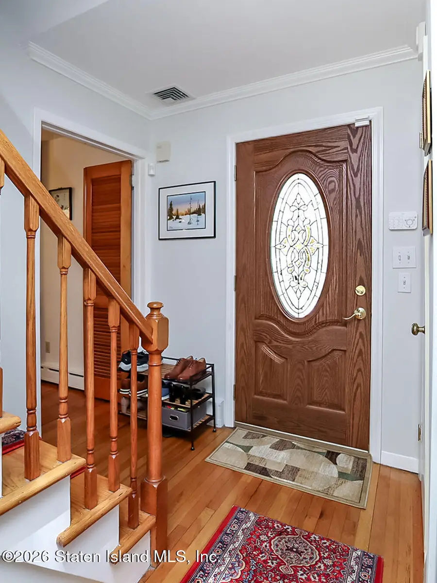 25 Dutchess Avenue, Staten Island, NY 10304 - #3