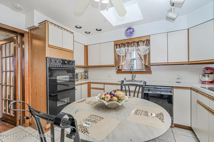 212 Lee Avenue, Staten Island, NY 10307 - #3