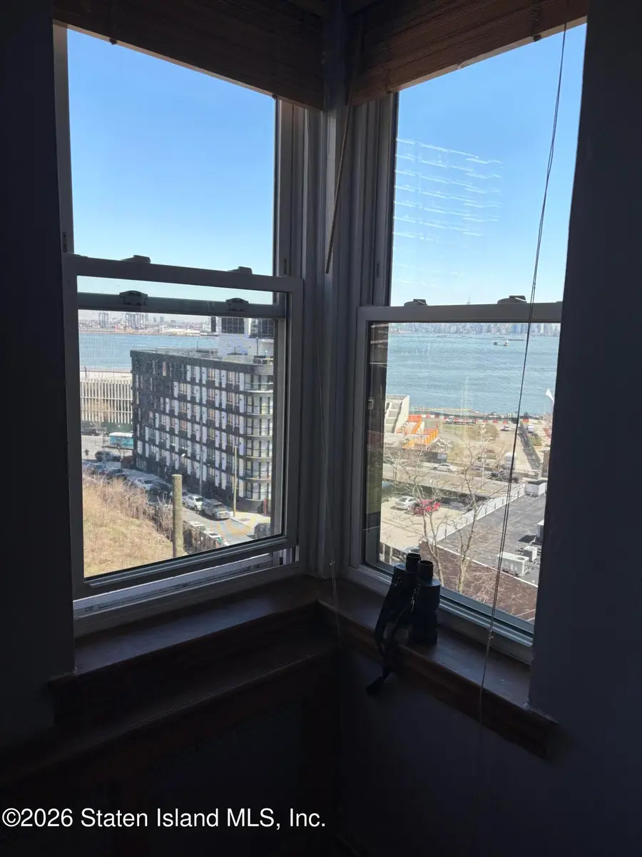 36 Hamilton Avenue #4g, Staten Island, NY 10301 - #3