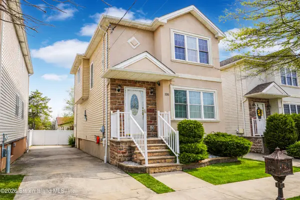 135 Roswell Avenue, Staten Island, NY 10314