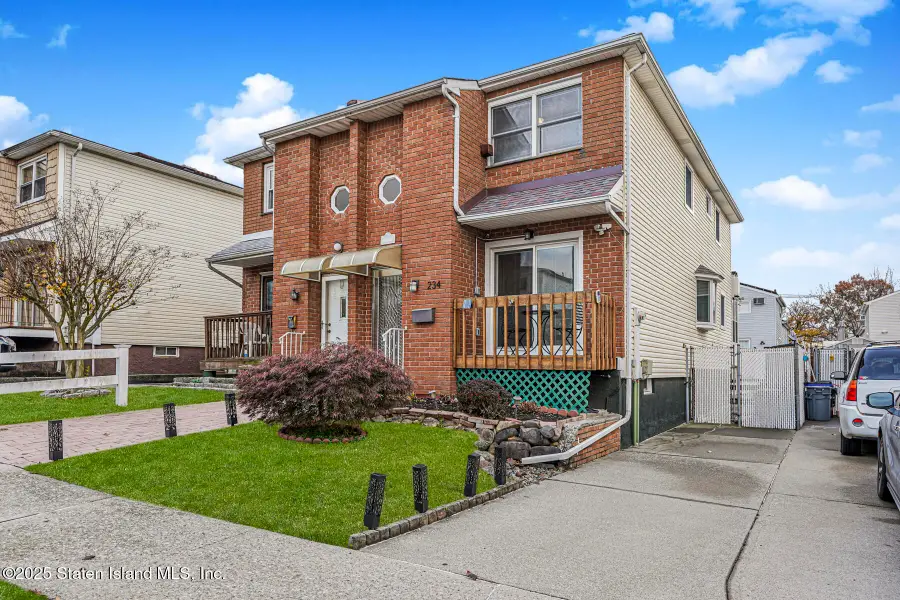 234 Brookfield Avenue, Staten Island, NY 10308 - #2