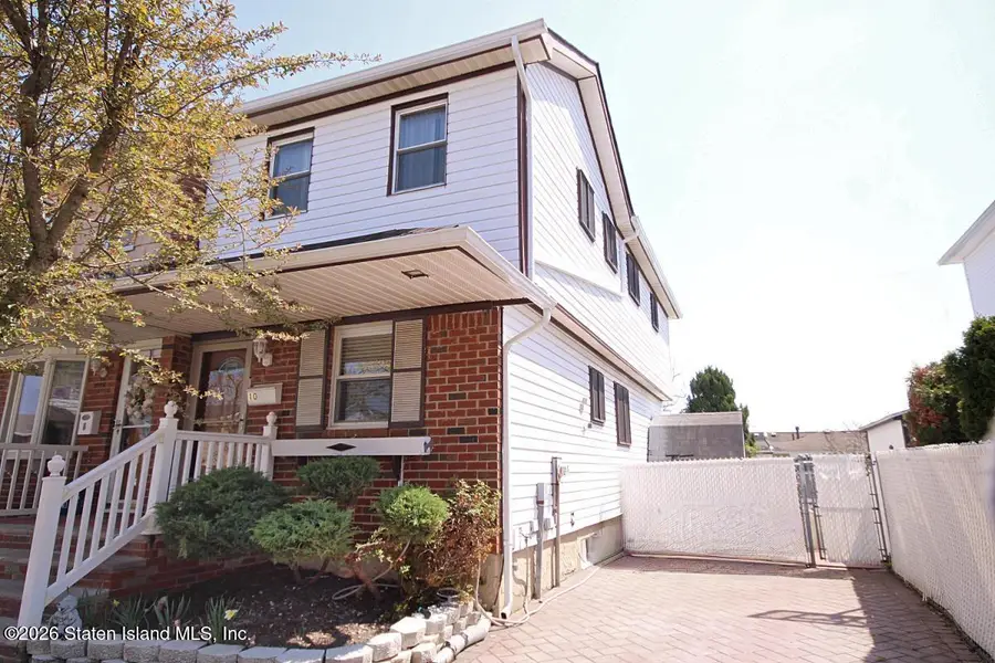 10 Berry Avenue W, Staten Island, NY 10312 - #2