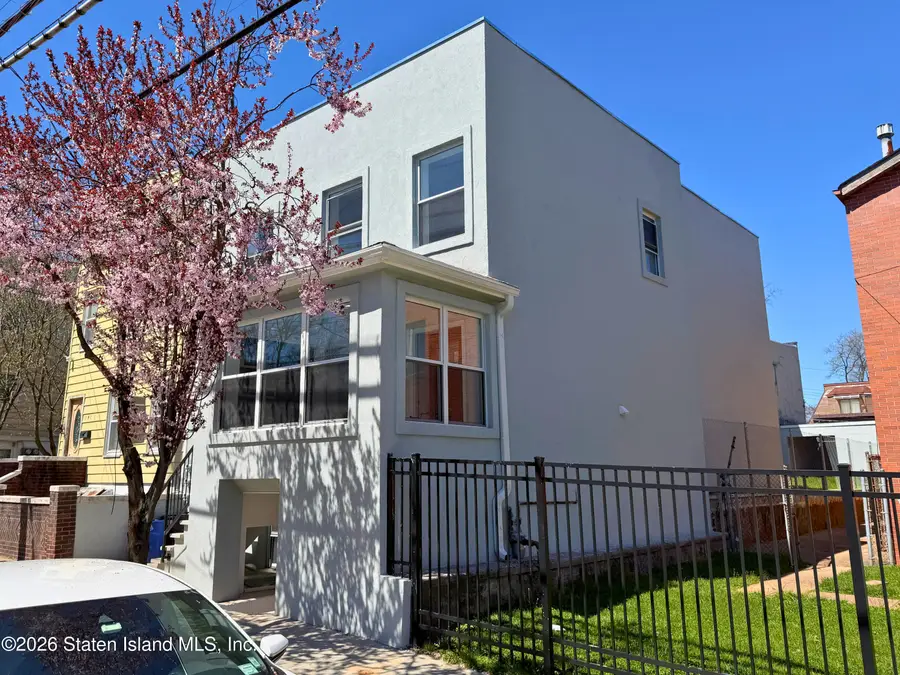 189 Saint Marys Avenue, Staten Island, NY 10305 - #2