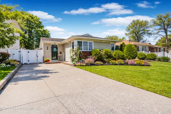 432 Winchester Avenue, Staten Island, NY 10312