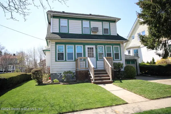 30 Delaware Avenue, Staten Island, NY 10304