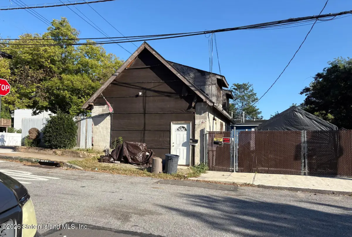 204 Roma Avenue, Staten Island, NY 10306 - #1