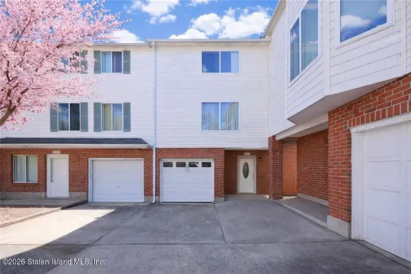 235 Jamie Lane, Staten Island, NY 10312