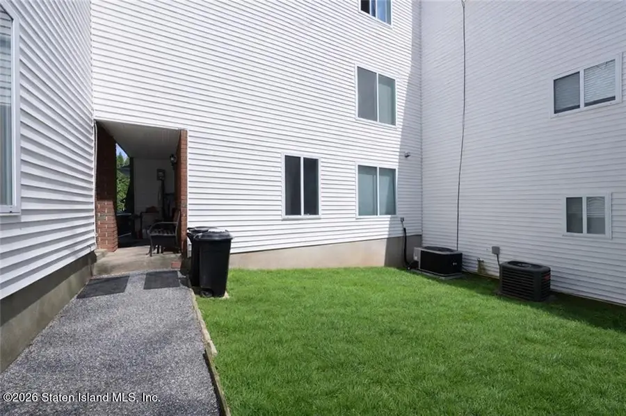 235 Jamie Lane, Staten Island, NY 10312 - #3