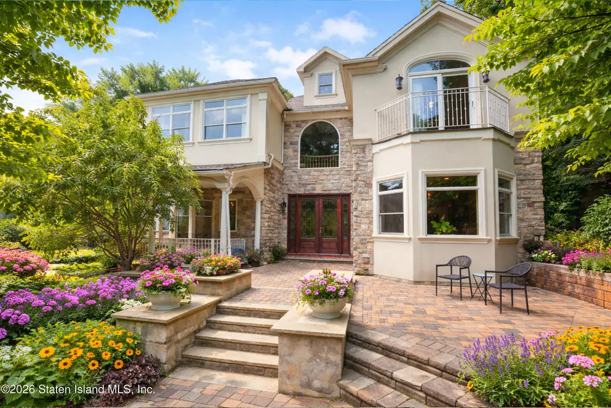 437 Lighthouse Avenue, Staten Island, NY 10306 - #1